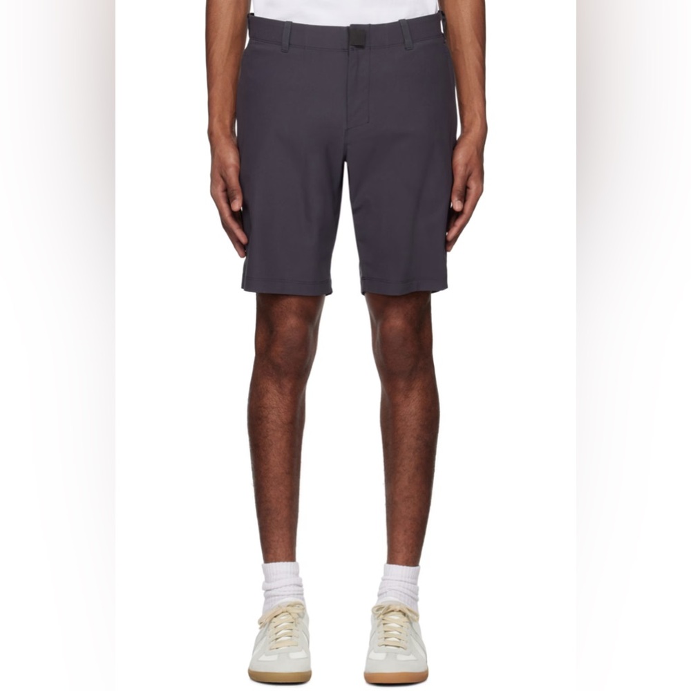 Men’s Reigning Champ Coach’s Shorts Size 32